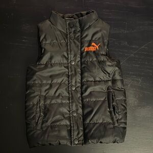 Puma vest size 4